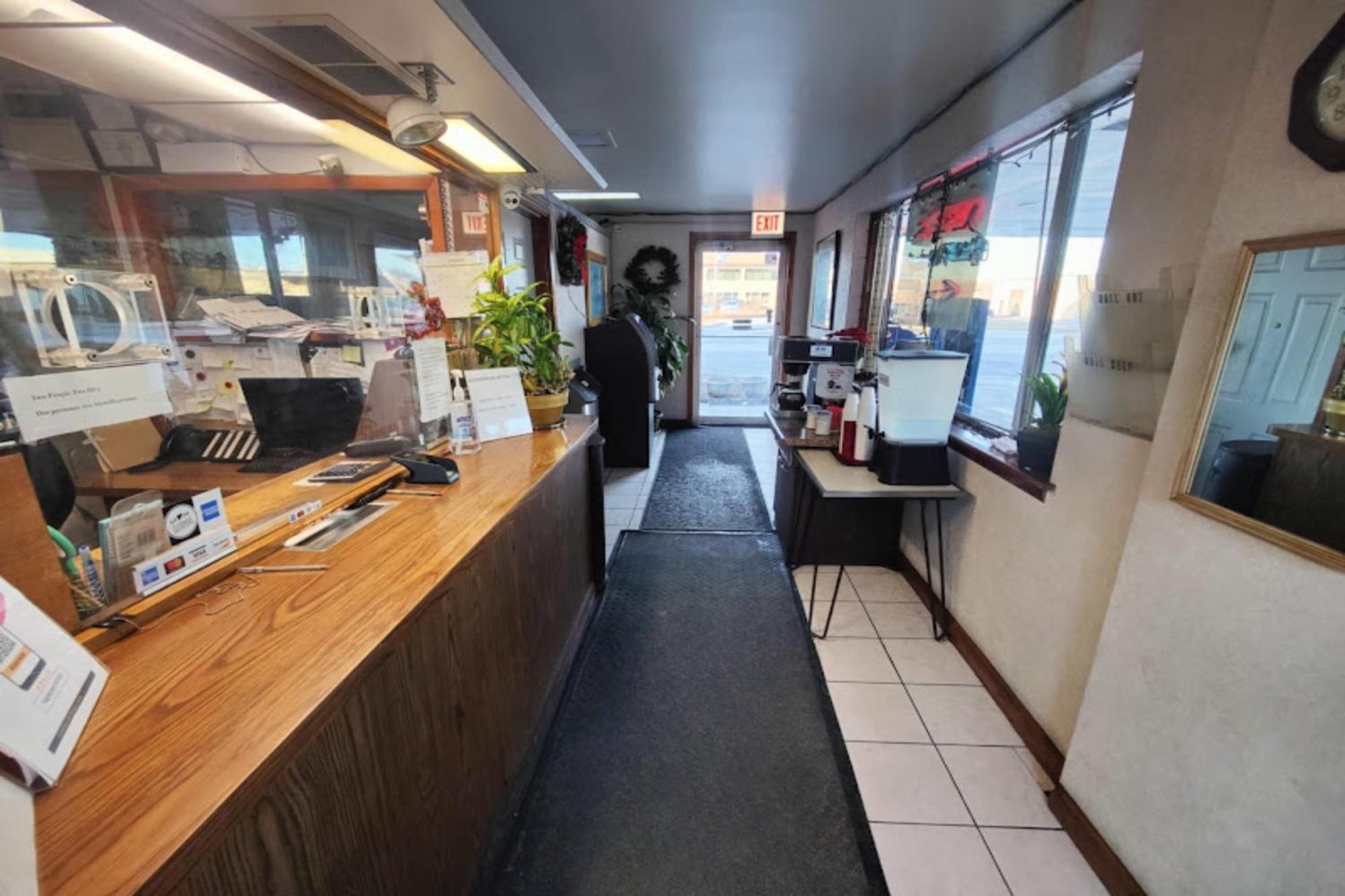 Oyo Hotel Edgebrook Chicago North Shore エクステリア 写真