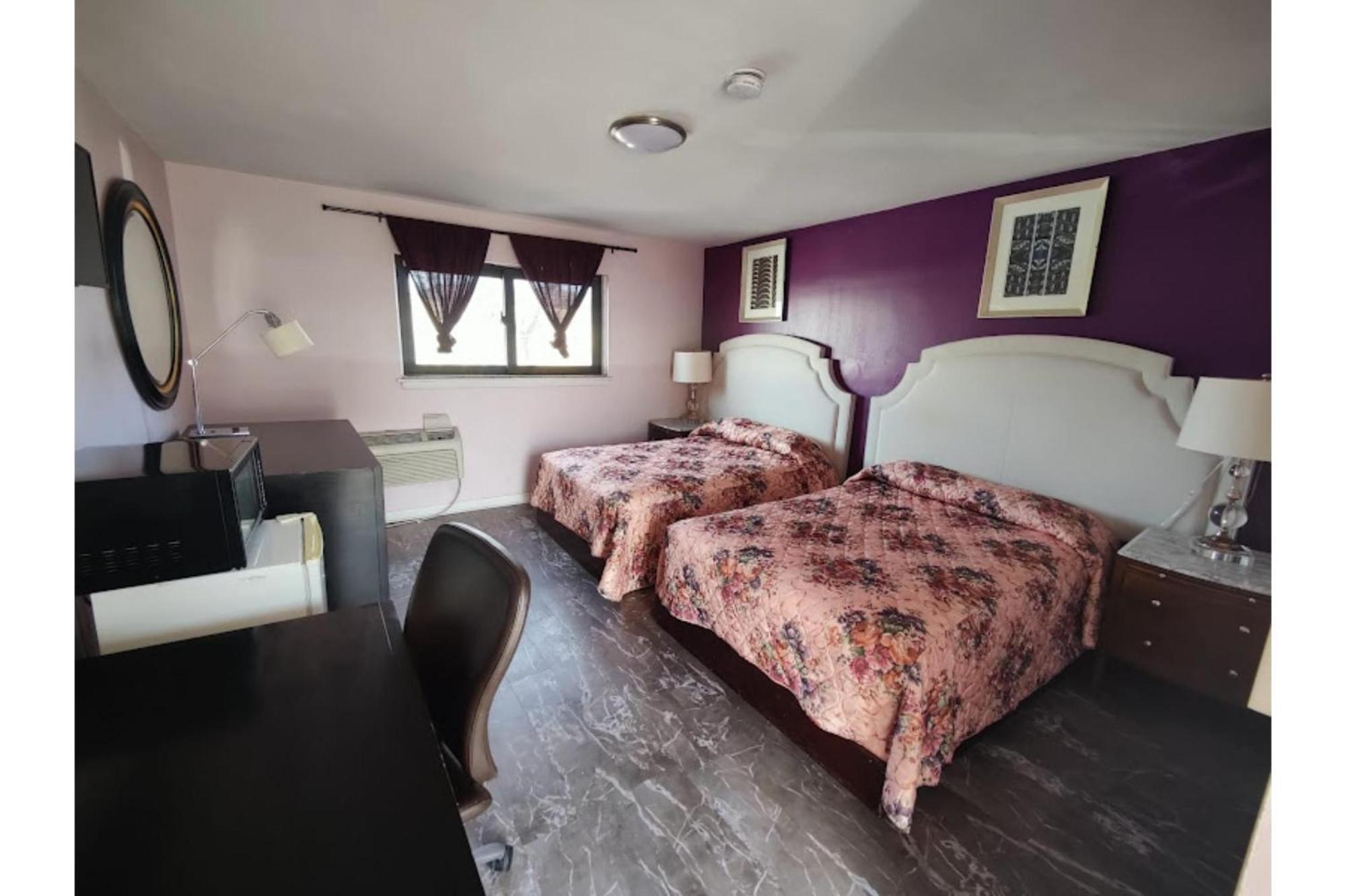 Oyo Hotel Edgebrook Chicago North Shore エクステリア 写真